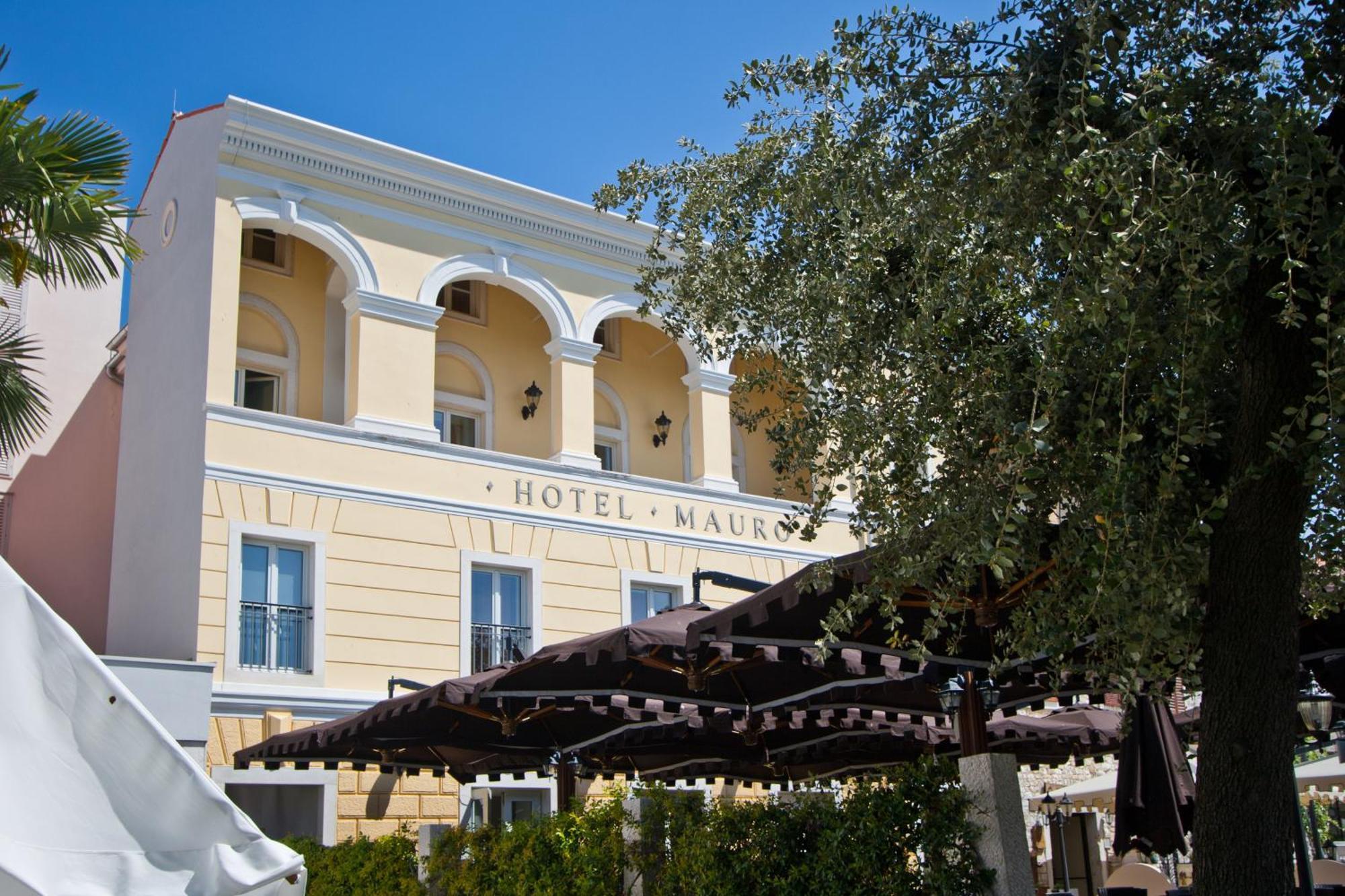 Boutique Hotel Mauro Пореч Екстер'єр фото