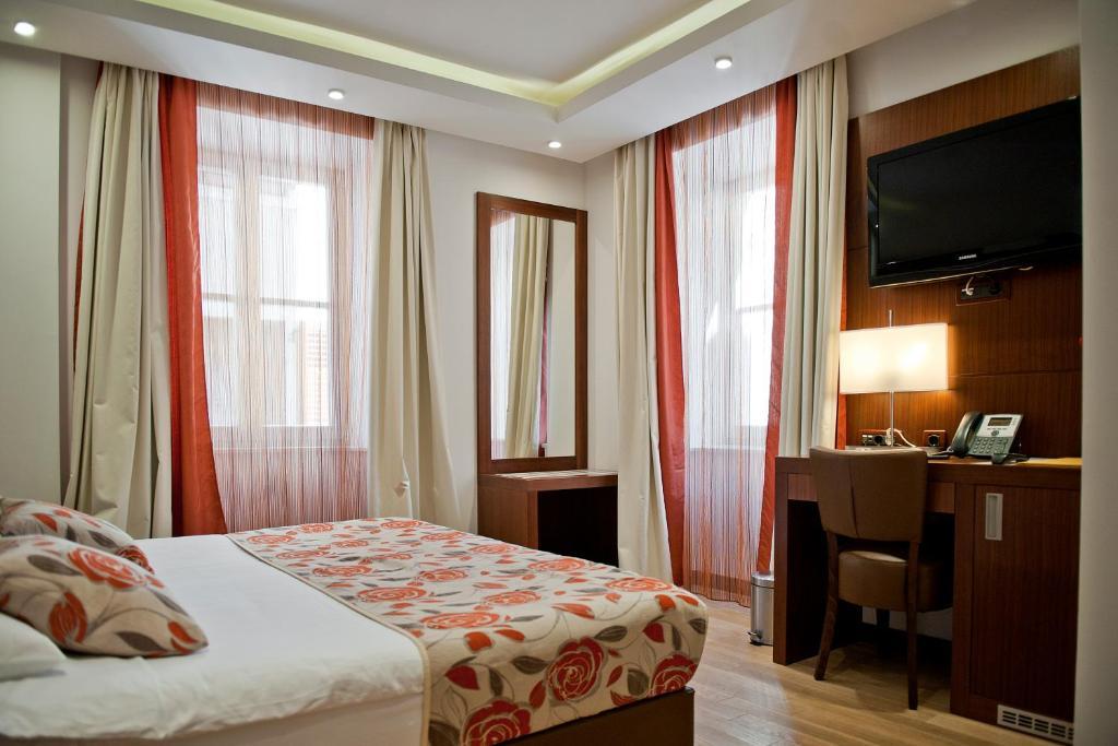 Boutique Hotel Mauro Пореч Екстер'єр фото