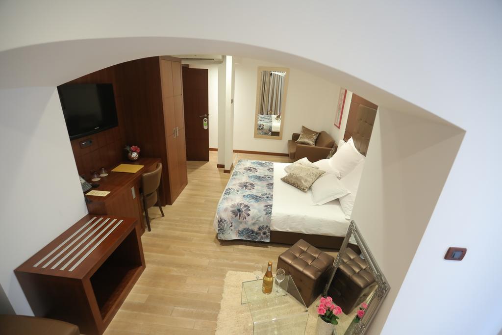 Boutique Hotel Mauro Пореч Екстер'єр фото