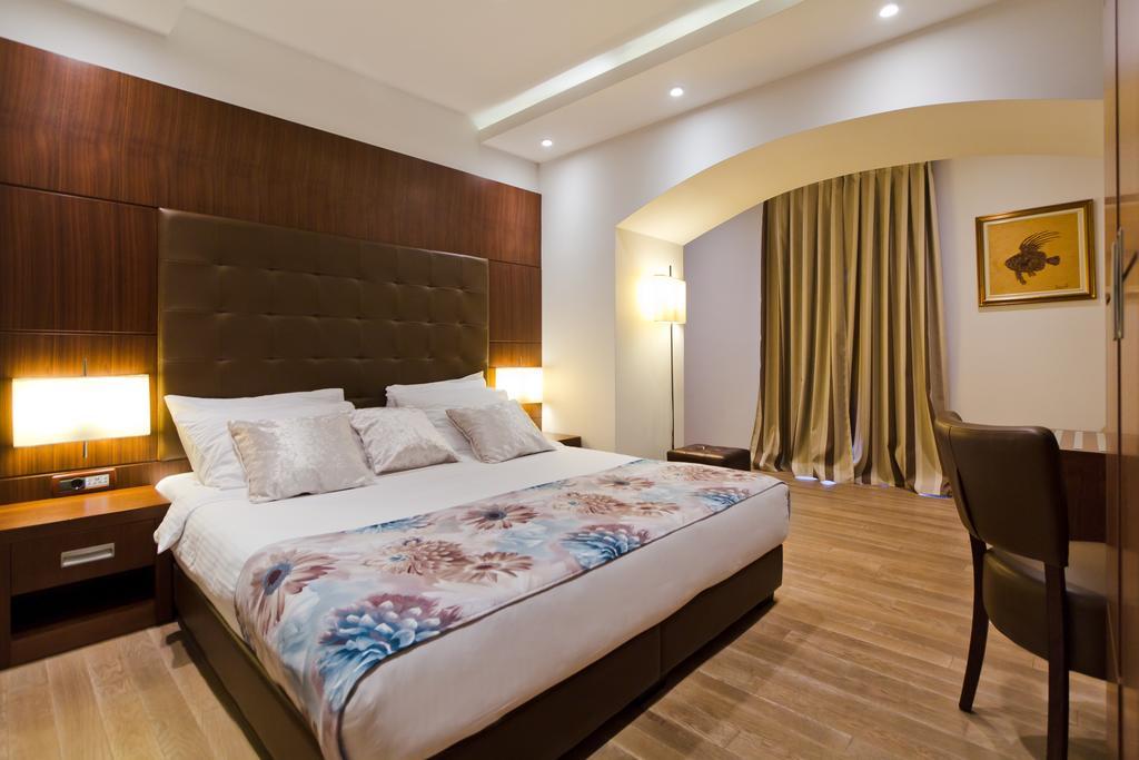 Boutique Hotel Mauro Пореч Екстер'єр фото
